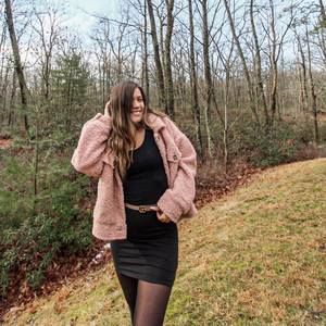 Meet your Posher, Korina